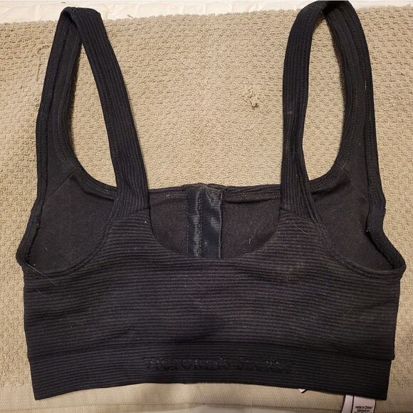 Small Bralette (Connects In Front) - Picture 2 of 4